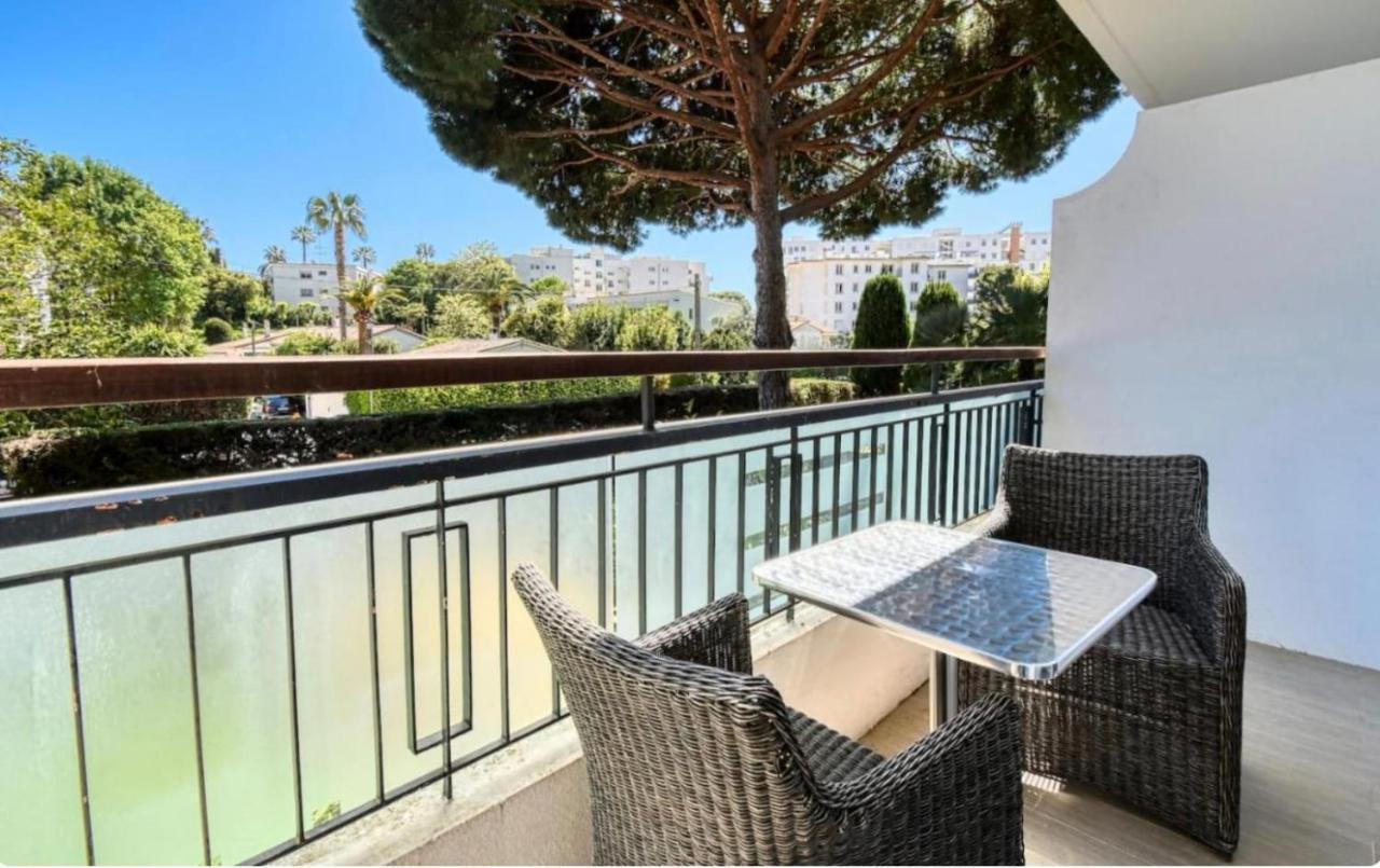 Superbe Studio Lumineux Sur Cannes Avec Terrasse ! A Quelques Minutes De La Celebre Rue D'Antibes ! Eksteriør bilde